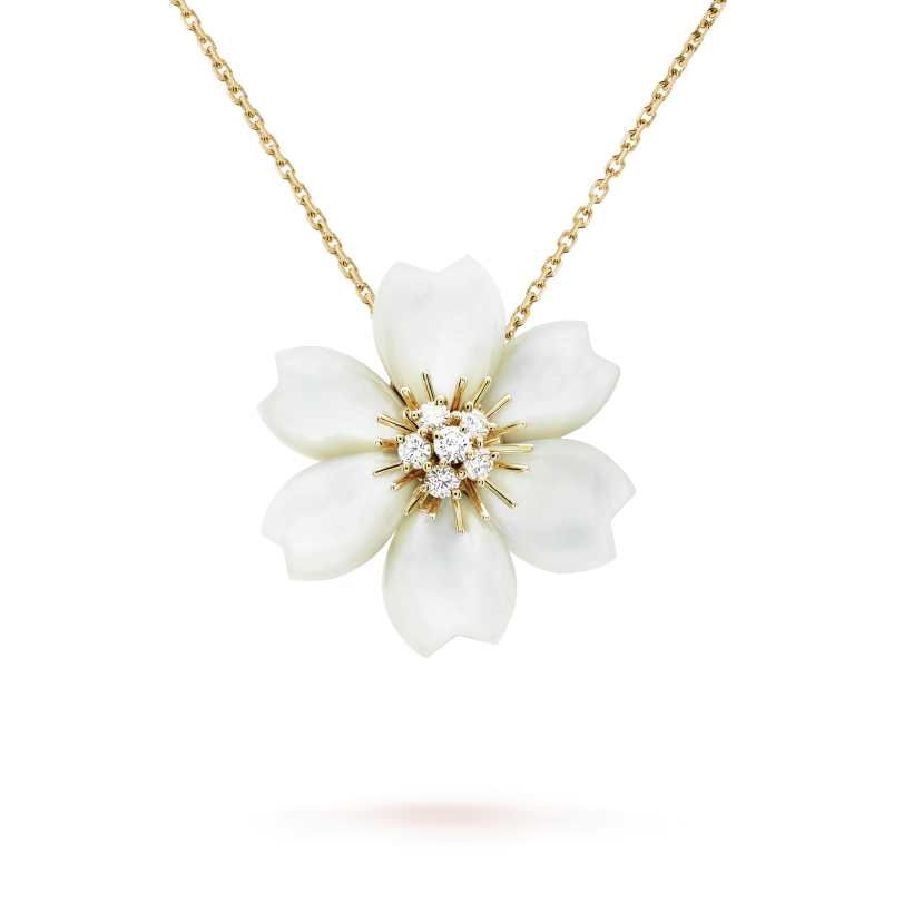 18K Rose de No?l Necklace