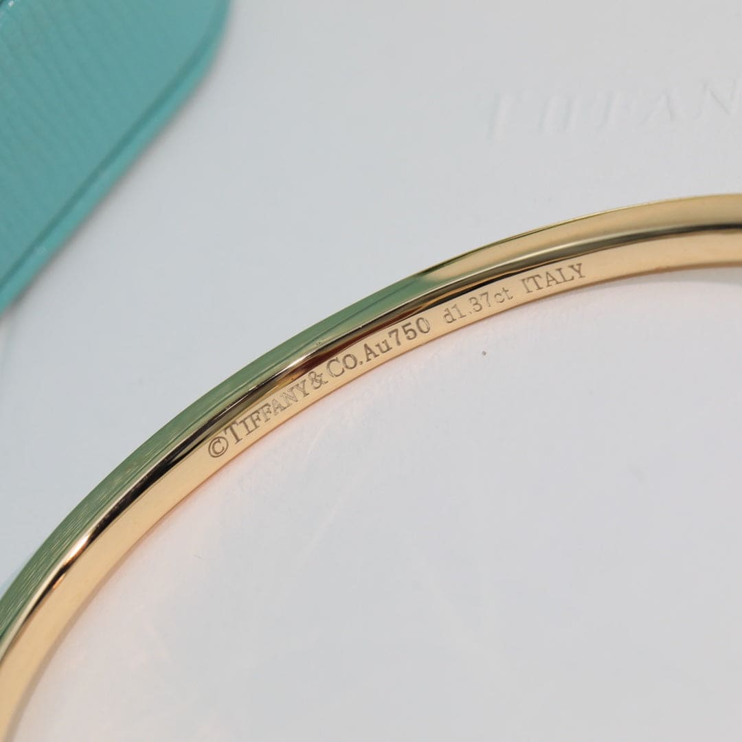 18K T Fleur De Lis Bracelet