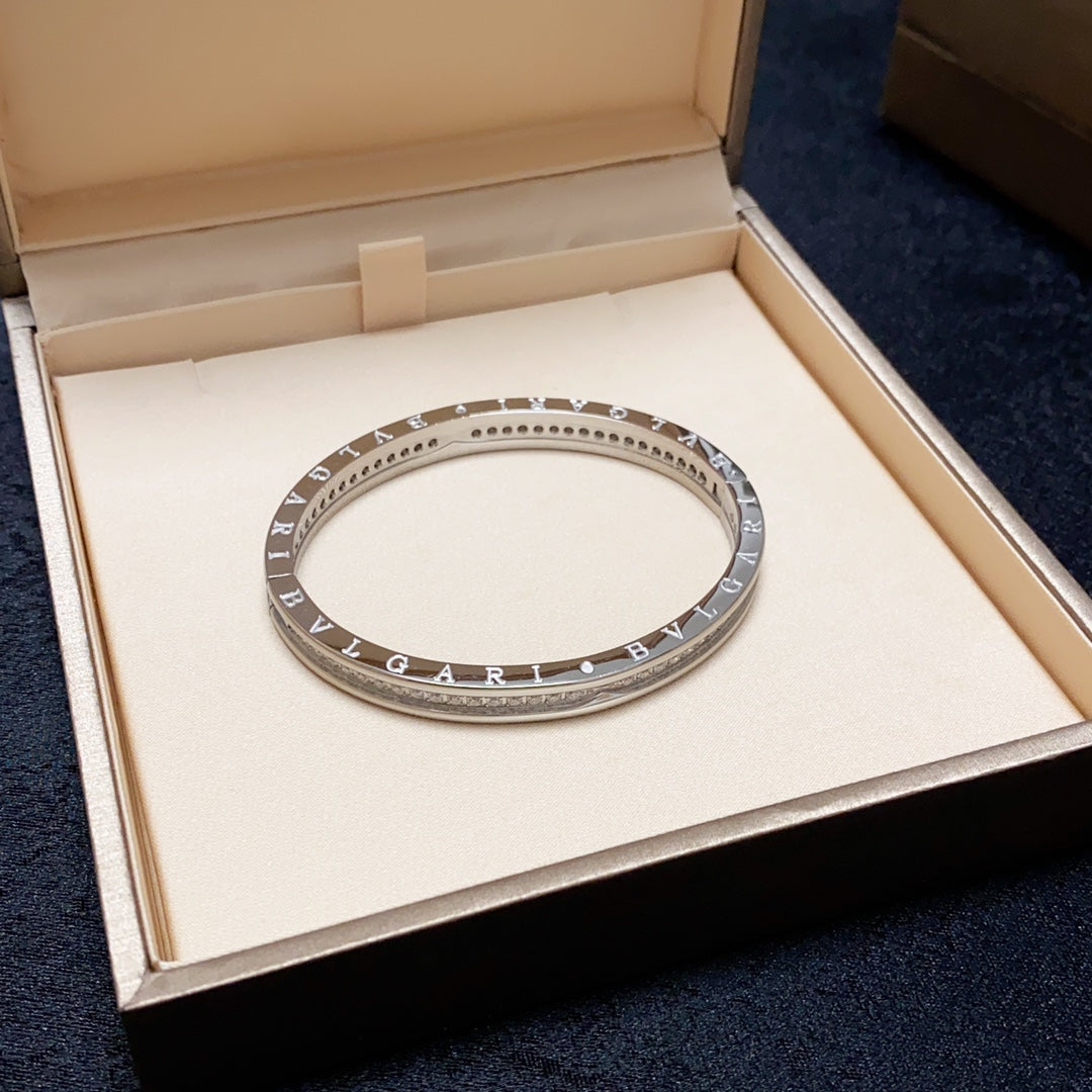 18K B.ZERO1 Bangle Bracelet