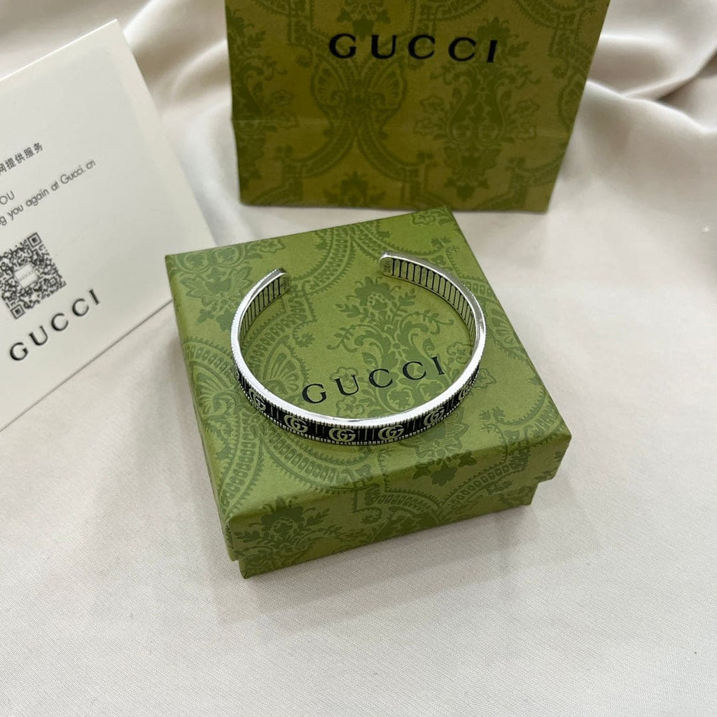 GG Marmont Bangle Bracelet