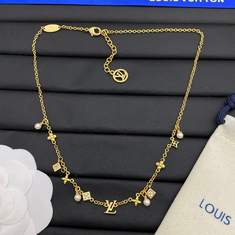 18K Louis Pearl Gold Necklace