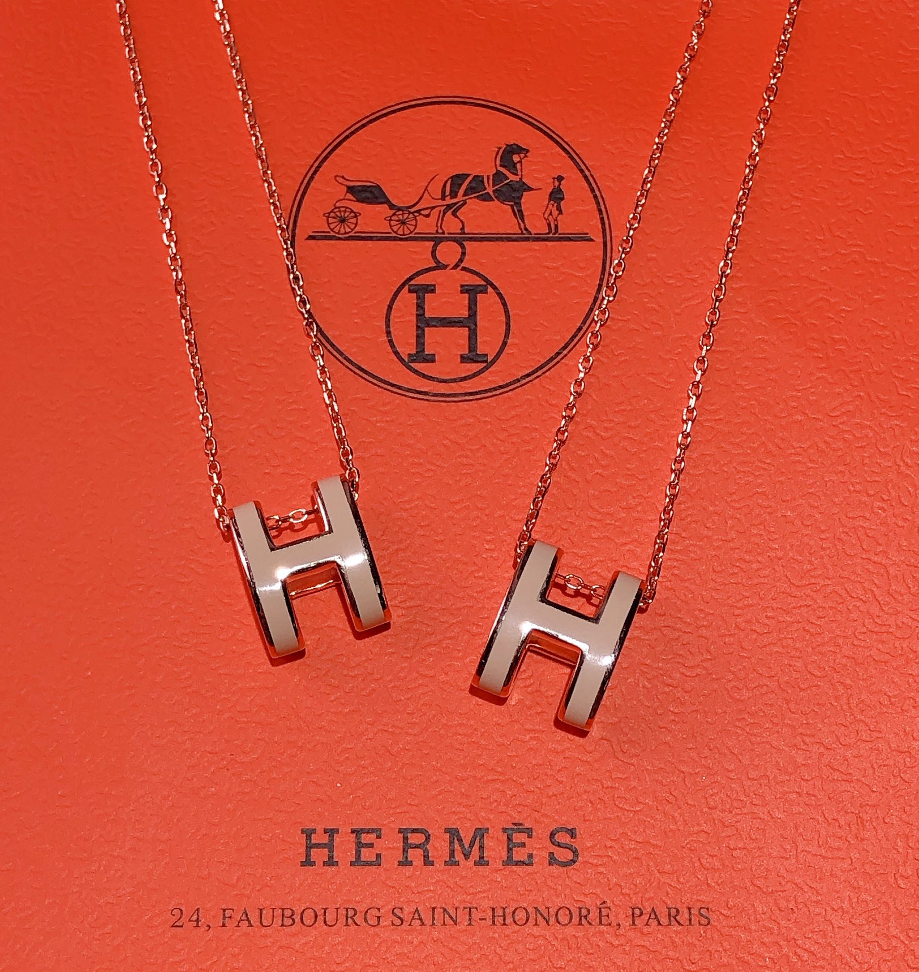 18K Mini Pop H Grey Necklace