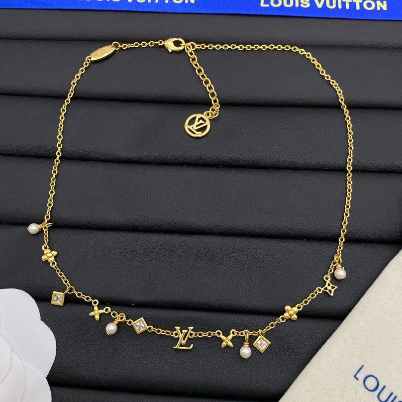 18K Louis Pearl Gold Necklace