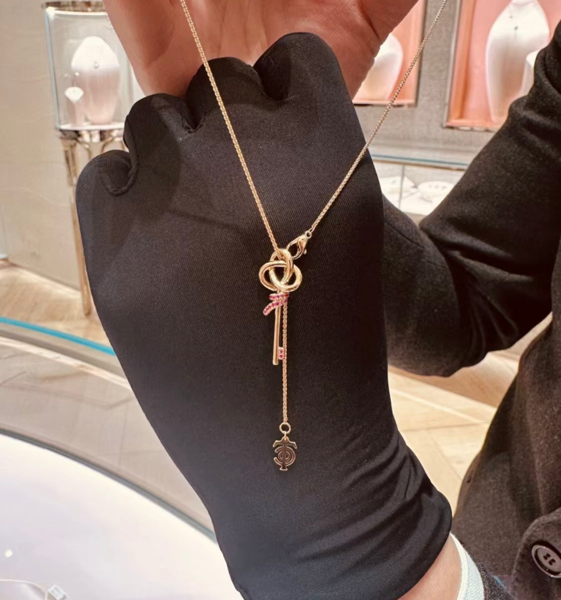 18K T Keys Woven Pink Diamonds Medium Necklace