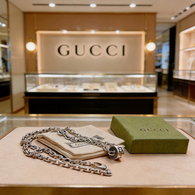 GG Circle Pendant Necklaces