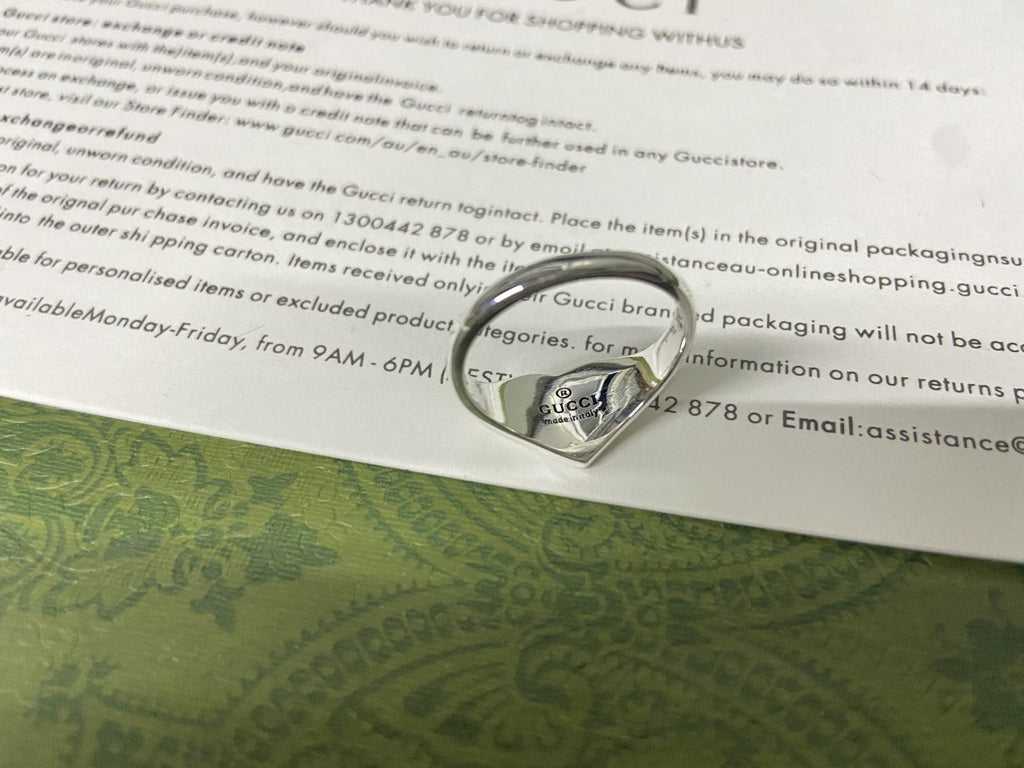 Double G Interlocking G Red Enamel Heart Ring