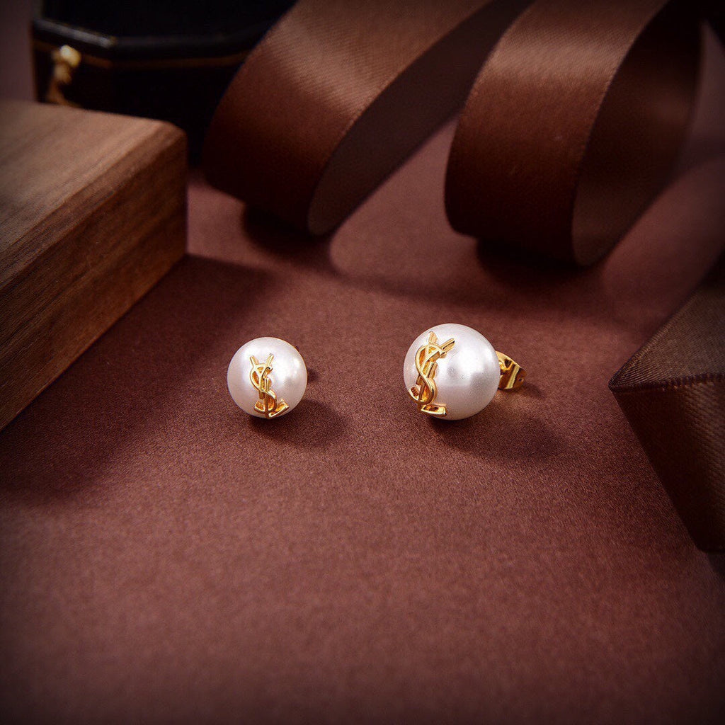 18K Saint Pearl Earrings